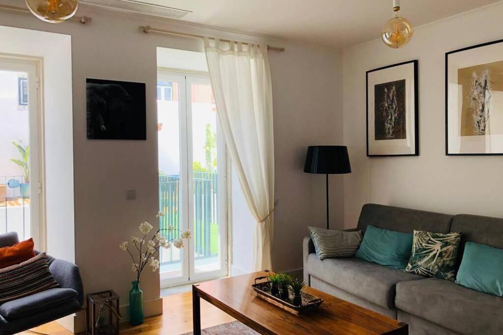 Estrela 21- With Private Pool Apartment Lissabon